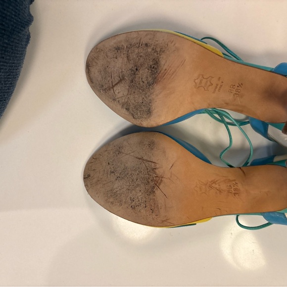 BCBGMaxAzria Turquoise and White Heels - Picture 9 of 13